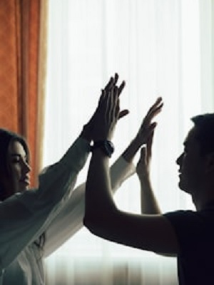 The Hypnotist: Manifesting love and passion